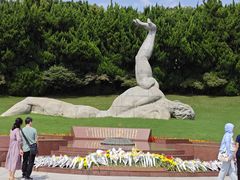 -上海市龙华烈士陵园