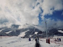 -鳌山滑雪度假区