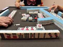 -东碰西胡棋牌室(老西门店)