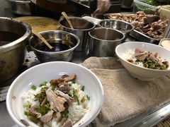 -阿阳牛腩腌面店
