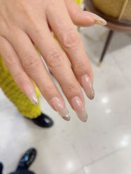 -蜜丝卡伦美甲美睫半永久