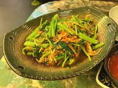 酸笋炒空心菜-浩海火燒雲傣家菜(静安芮欧店)
