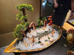 -蟹犇前•帝王蟹雪蟹(陆家嘴店)