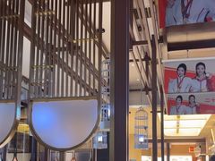 -阿瓦山寨·湘菜现炒·剁椒鱼头王(咸阳总店)