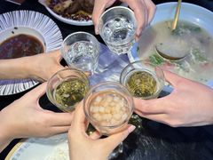 -川流不息·地道川菜·小龙虾(新松江路店)