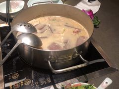 -捞王锅物料理(上海世茂广场店)