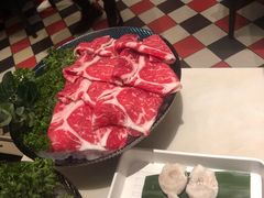招牌雪花牛肉片-一哥澳门豆捞·澳门风打边炉(高德置地店)