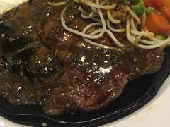 -豪客来牛排(中央花苑店)