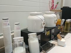 -武汉武昌站街道口华美达安可酒店