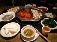 -纸盐河码头火锅(十八梯店)