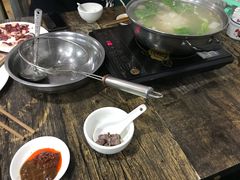 牛肉火锅-官塘牛同志牛肉火锅