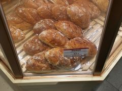 核桃蔓越莓欧包-山崎面包(静安久光店)