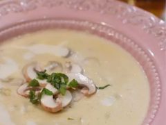 -Rabbit Cafe私房西餐甜点咖啡(栖霞路店)