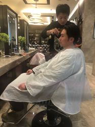 -AKOZO Beauty Salon