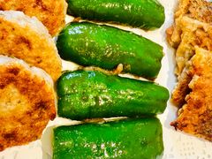 煎鱼饼拼酿辣椒-德云居