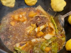 -哈尔滨烧烤·山河村铁锅炖(交大店)