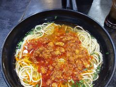 -220辣肉面馆(松花江路店)