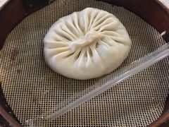 蟹黄汤包-蒋家桥饺面店(四望亭路店)