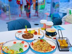 -LED LAND灯堡亲子餐厅(慈溪吾悦广场店)