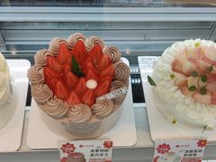 -花花卷卷·鲜食蛋糕(静安久光百货店)