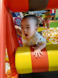 -MELAND CLUB亲子乐园•派对(虹桥万象城店)