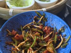 -包整·丝娃娃(一览甲秀楼风景店)