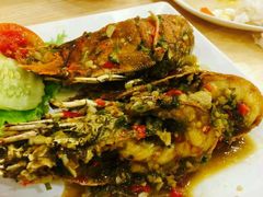 -J Daeng Seafood