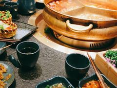 -湊湊火锅·茶憩(打浦桥日月光店)