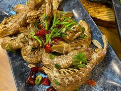 -老东镇啤酒屋海鲜加工·蒸汽海鲜·海鲜烧烤(台东店)