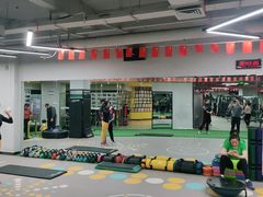 -CXFIT 陈徐健身工作室(凯旋店)