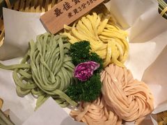 三色面-捞王猪肚鸡火锅(财富中心店)