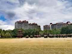 -三亚湾海居铂尔曼度假酒店