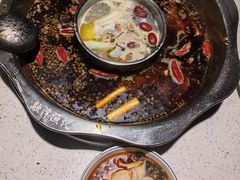 -融泽漁悦三只耳鱼火锅(南郑大道店)