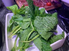 -热火朝天鲜切牛肉火锅(南强街巷店)