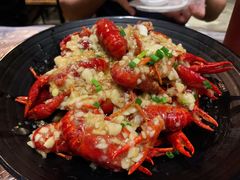 -巴厘龙虾·榜首油焖大虾(音乐学院·沿江酒馆店)