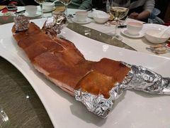 片皮烤乳猪-御宝轩(益丰·外滩源店)