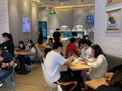 大堂-满记甜品(荟聚购物中心店)