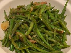 -小菜园新徽菜(宜兴八佰伴店)