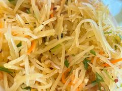 -华龙特色大骨鸡农家菜馆