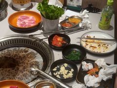 -滋之黑猪自助烤肉(城厢万达店)