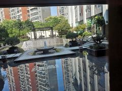 -鱼鲜饭香·招牌汽锅剁椒鱼头王