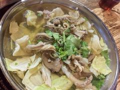 -冯烫烫跷脚牛肉·川菜小馆(武胜西街店)