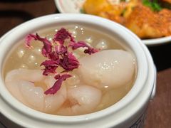 荔枝冰粉-张翻越·川渝冒菜·武汉黑鸭煲(城北万象城店)