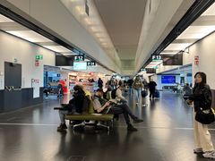 -维也纳国际机场