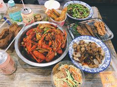 -江城燕子大排档(江汉路步行街店)