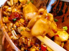 -老佛爷蛙锅•鲜蛙煲(麦凯乐店)