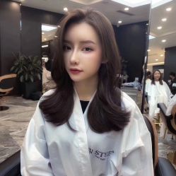 -东秀护肤造型