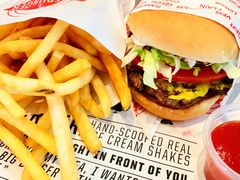 -FATBURGER 特富客汉堡(外交公寓店)