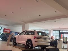 -昆山享达上汽大众斯柯达4S店(昆山店)