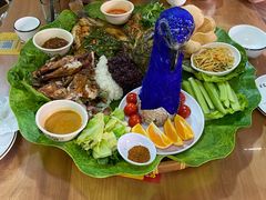 -沐毫傣泐云南菜孔雀宴•手抓饭傣味烧烤(曼听公园店)